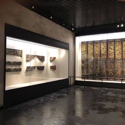 博物馆展柜的各种玻璃种类和应用